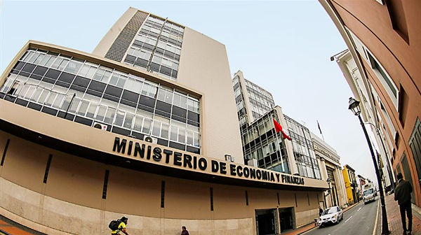 Modifican el Anexo N° 05: “Lineamientos para las modificaciones de la Cartera de Inversiones del PMI”, de la Directiva N° 001-2019-EF/63.01