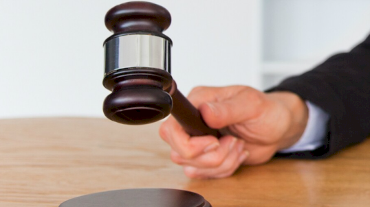 La tutela de derechos puede ser interpuesta por la víctima aun cuando no se haya constituido en actor civil (Apelación N.º 316-2025 Corte Suprema)