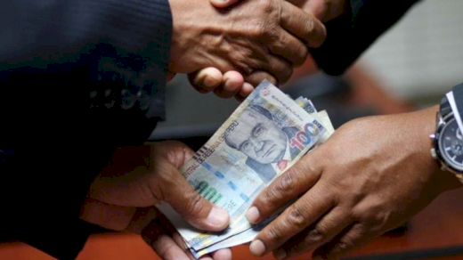 La restitución posterior del dinero como hecho posconsumativo carece de eficacia para excluir la tipicidad del peculado [Casación N.º 2488-2023 Puno]