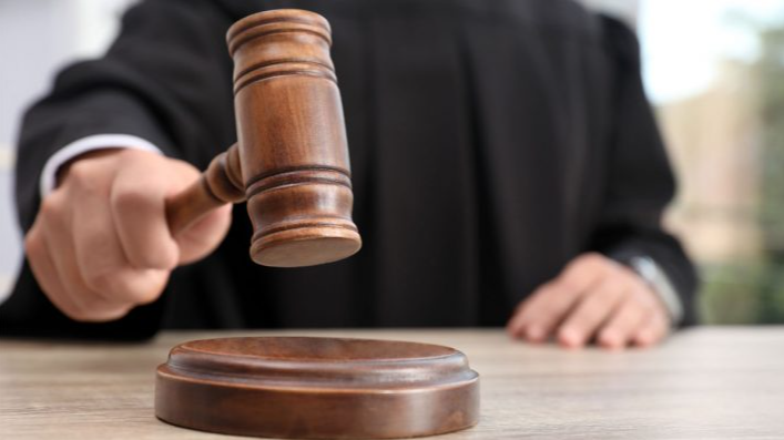 La conexidad procesal no constituye requisito de procedibilidad cuando la imputación es independiente [Apelación N.º 163-2025 Corte Suprema]