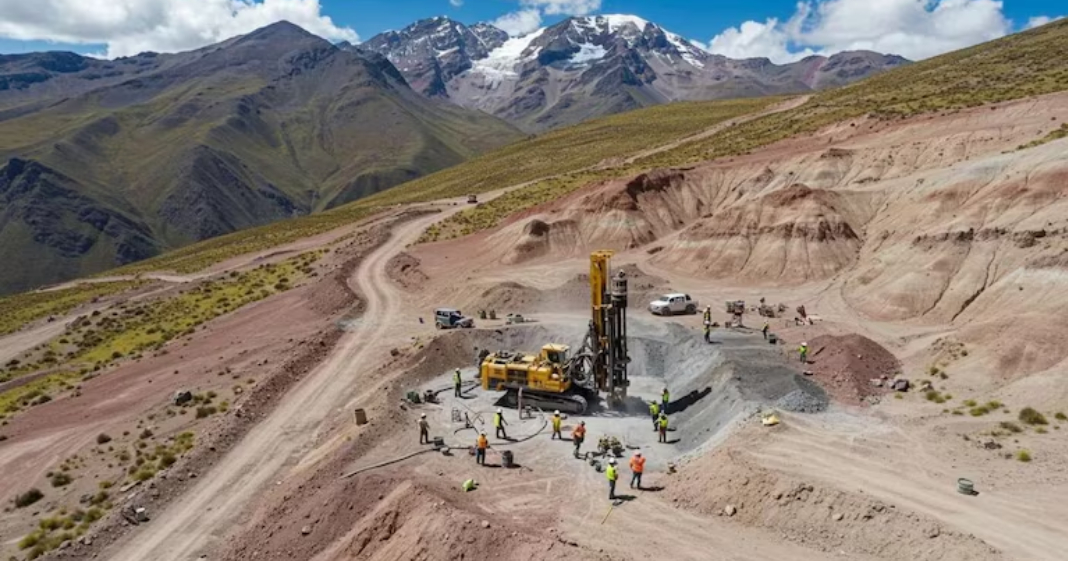 El camino hacia El Dorado: 151 conflictos mineros amenazan una cartera de USD 64 mil millones en Perú