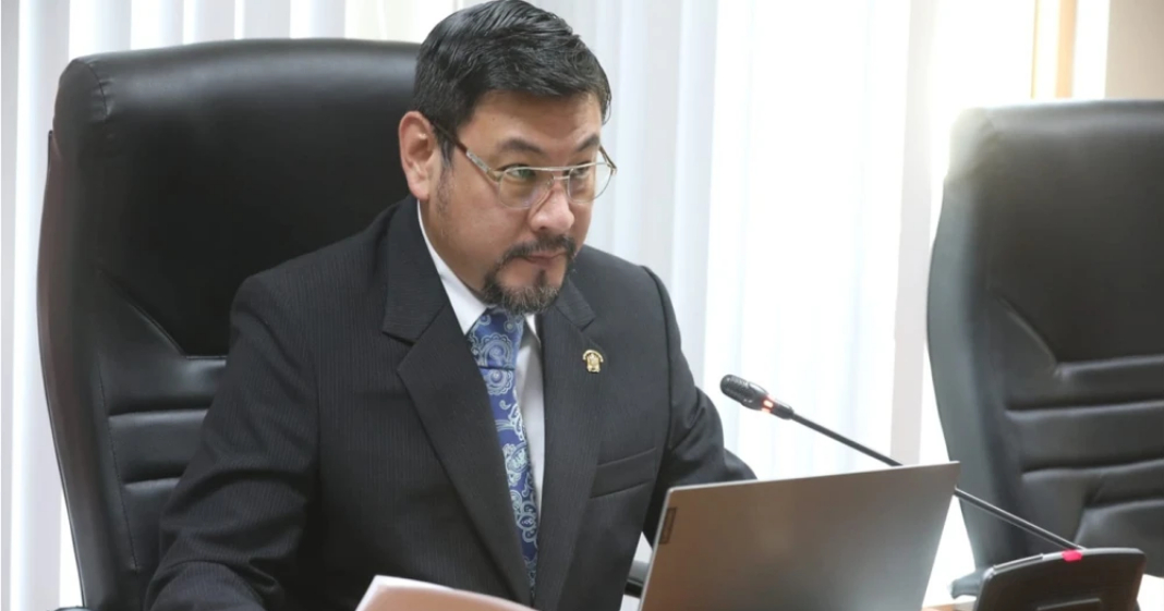 Congresista Luis Cordero Jon Tay presentó proyecto para que los contribuyentes descuenten pagos por extorsión en el impuesto a la renta