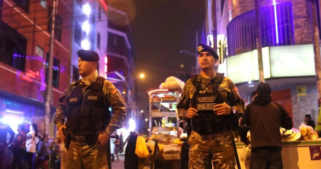 Apagón en penales, restricciones para motos lineales y permisos para actividades masivas: estas son las medidas del estado de emergencia para Lima y Callao