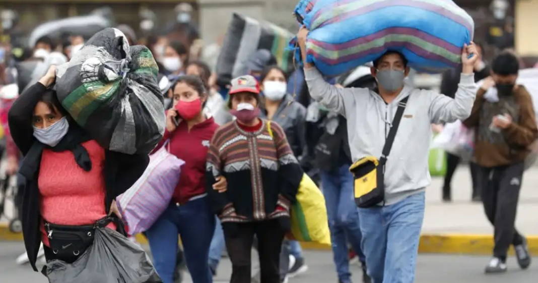 La planilla no despega en Perú: solo 14% de las microempresas formaliza a la mayoría de sus trabajadores