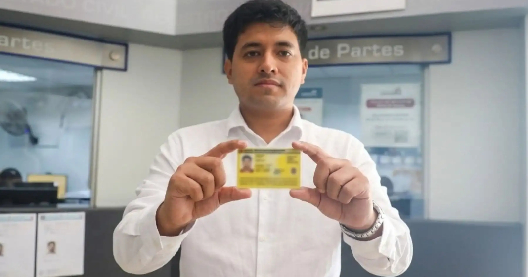 Elecciones 2026: jóvenes podrán votar con DNI amarillo, informa Reniec