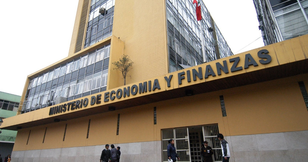 MEF reafirma crecimiento de 3,5% del PBI y déficit fiscal de 2,2% en 2025 en su Marco Macroeconómico Multianual por mayor inversión privada