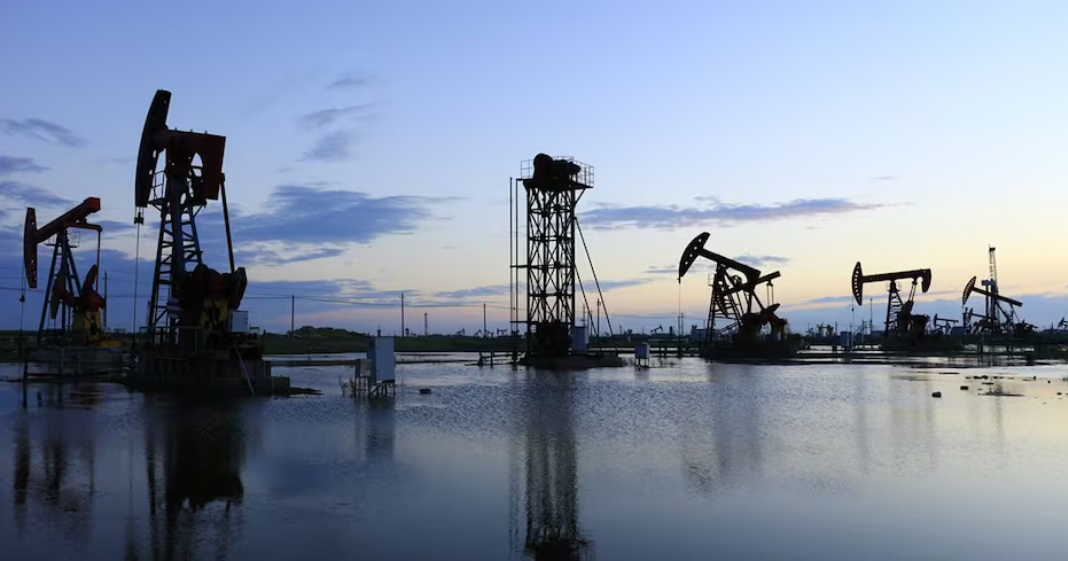 Precio del petróleo al alza: El conflicto en el Medio Oriente pone su mirada en el Estrecho Bab el-Mandeb y el ataque al oleoducto saudí