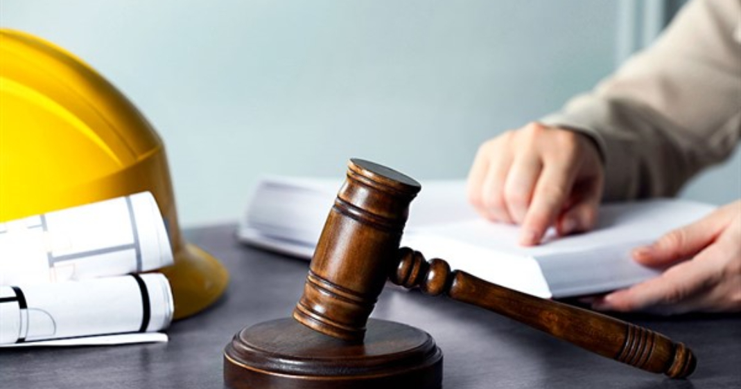 Atención abogados, trabajadores y empleadores: Suprema delimita carga probatoria en laboral