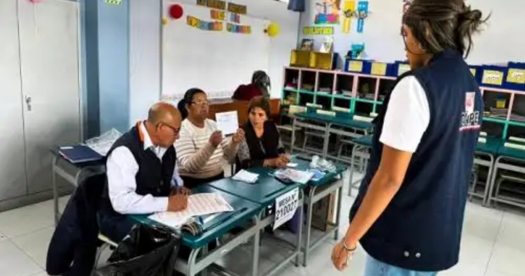 Elecciones 2026: ONPE establece plazos para excusa y justificación de miembros de mesa