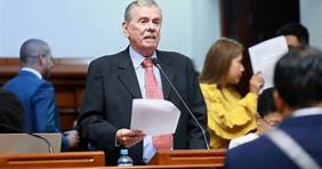 Congreso impulsa moción de censura contra Fernando Rospigliosi por presunta intimidación a jueces