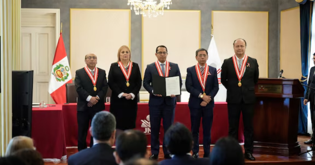 JNE acuerda revisar de oficio las proclamaciones de alcaldes y gobernadores