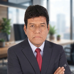 Víctor Jimmy Arbulú Martínez